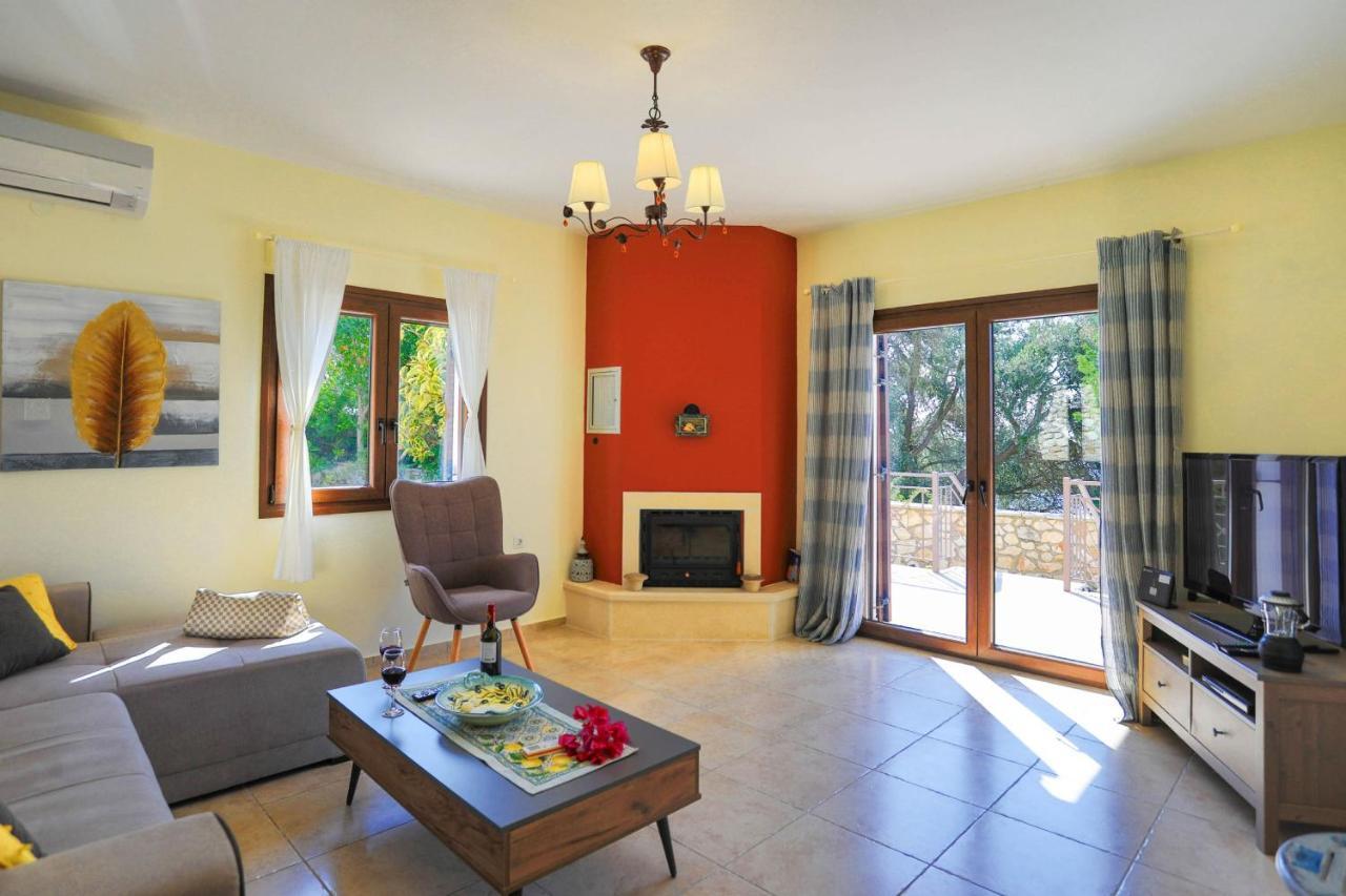 Aloni Villa